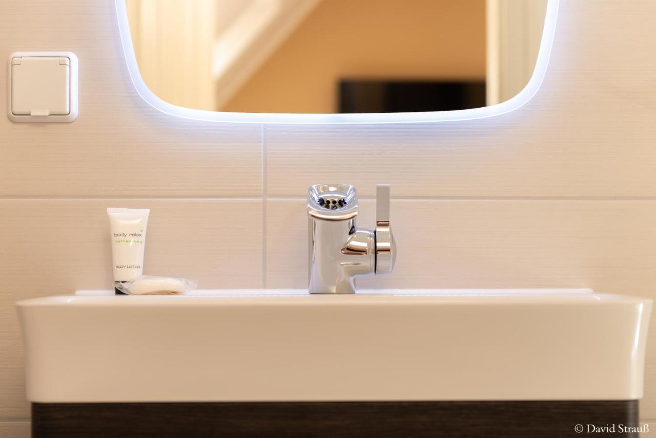 Hotel Wasserschloesschen Νάουμπουργκ Εξωτερικό φωτογραφία